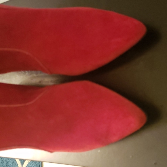 Red Leather/Suede Boots - Picture 4 of 8